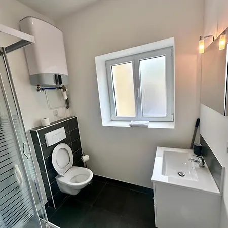 Appartement L'alsacien - - Metro A Et B - Wifi Inclus *